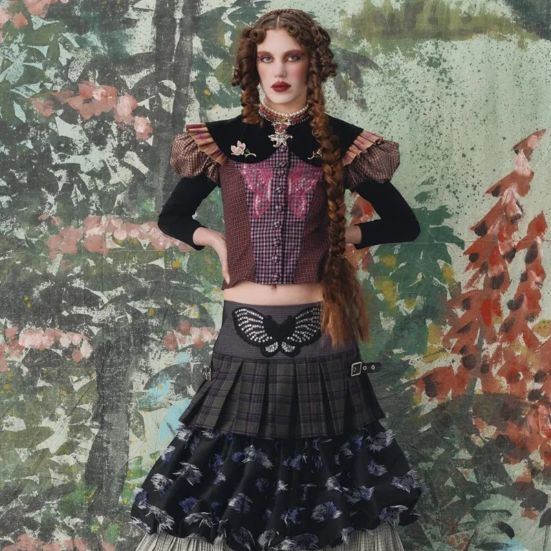 Chopova Lowena Fall 2026 Runway Reimagines Regency Fashion