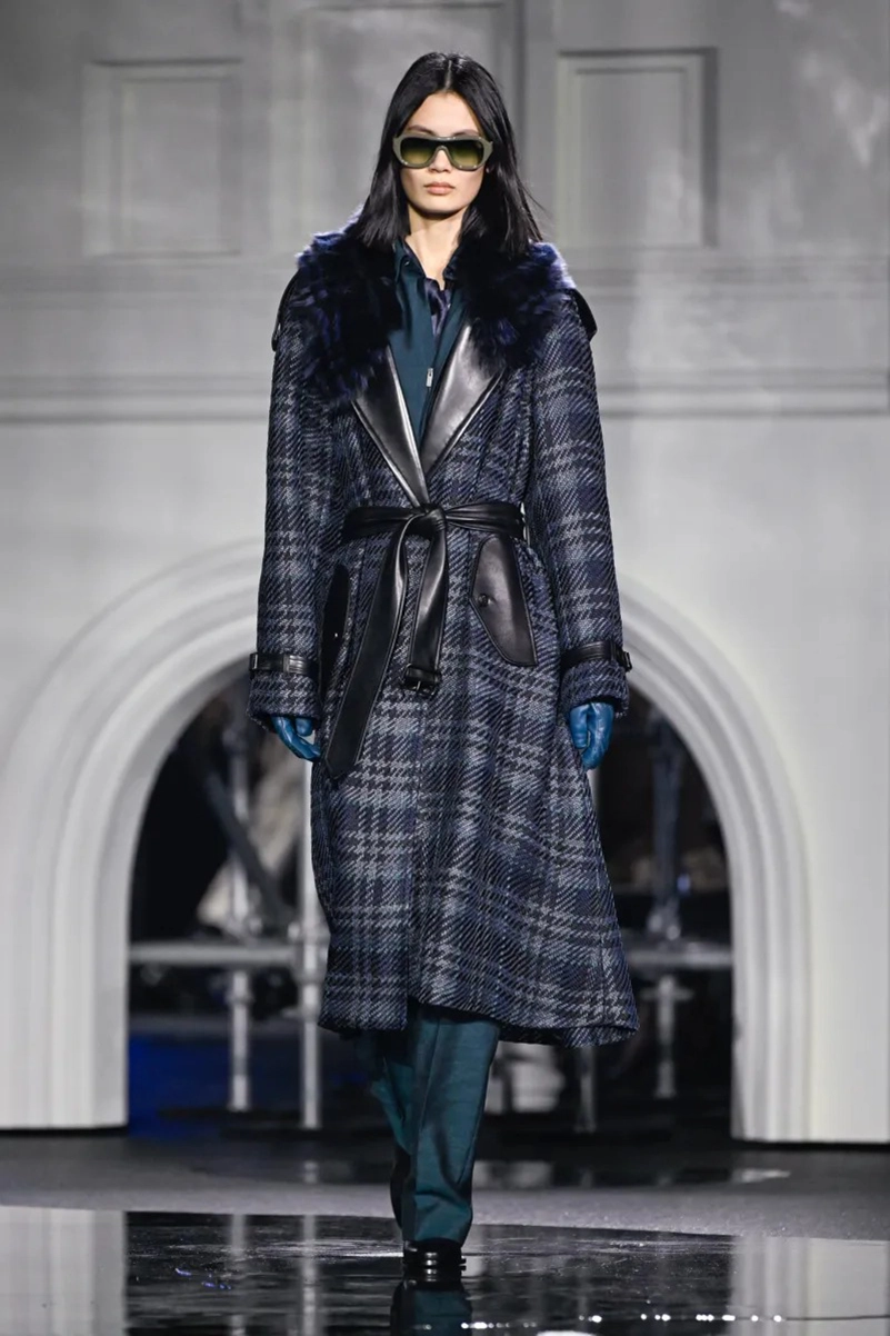 Burberry Fall 2026 Collection Reimagines The Classic Trench Coat