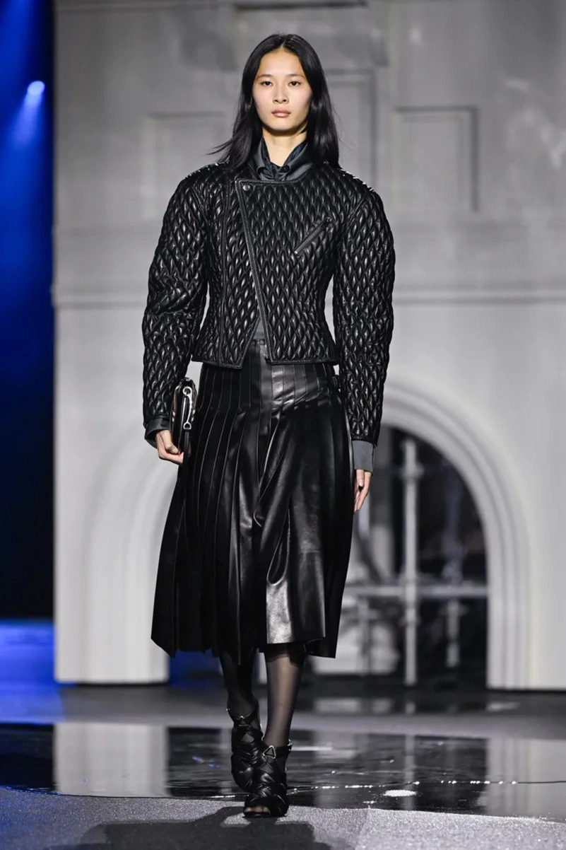 Burberry Fall 2026 Collection Reimagines The Classic Trench Coat