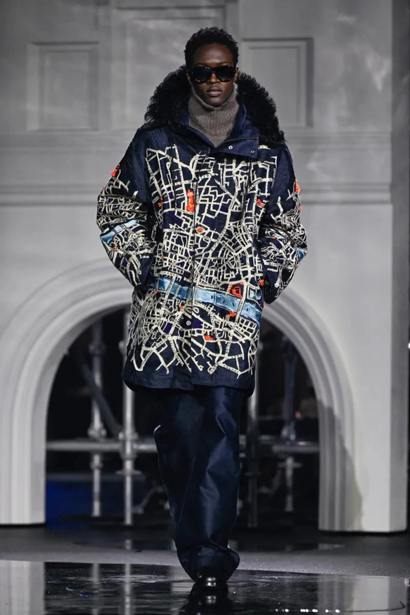 Burberry Fall 2026 Collection Reimagines The Classic Trench Coat
