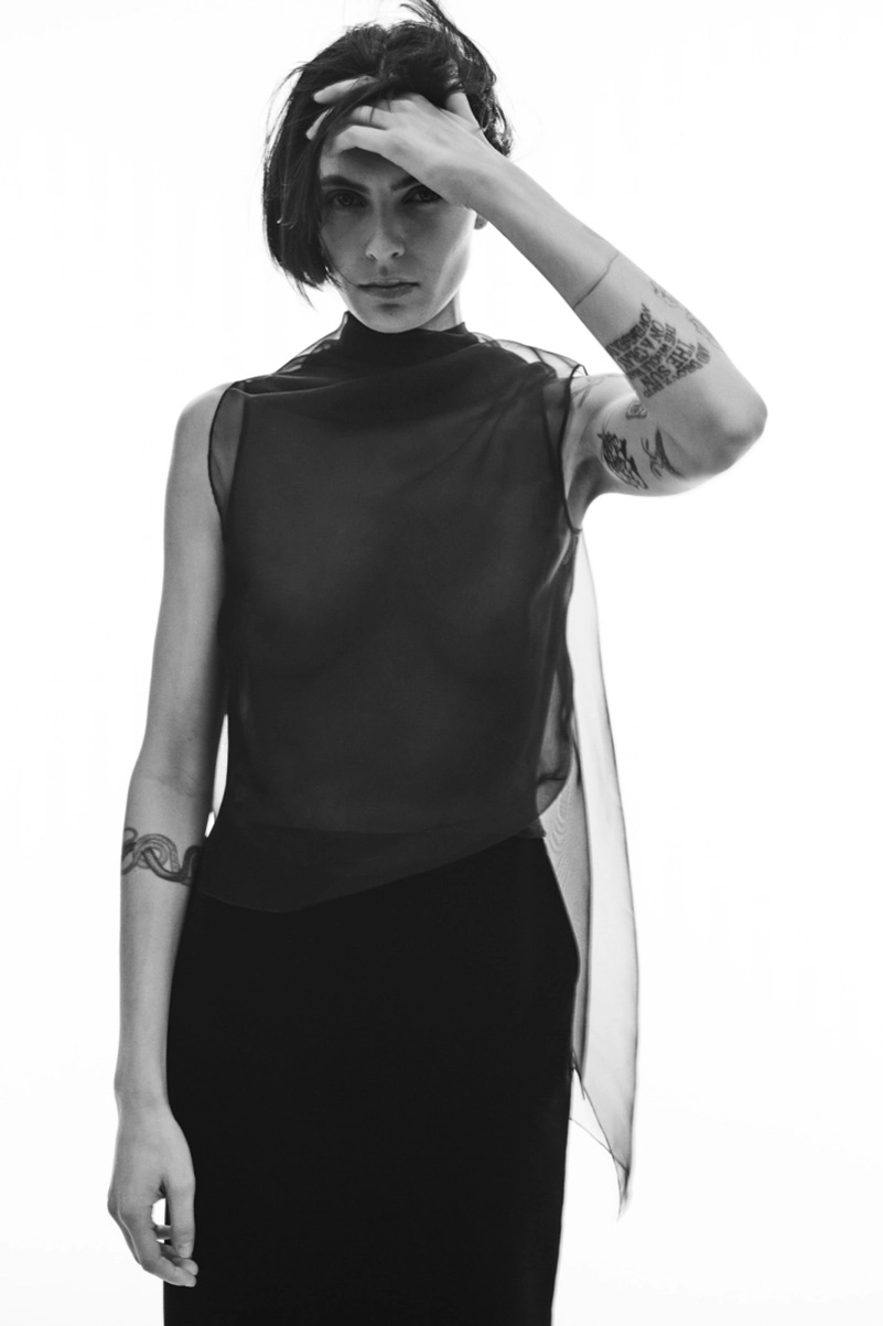 Brandon Maxwell Fall 2026 Collection Refines Tailoring with Texture and Eveningwear