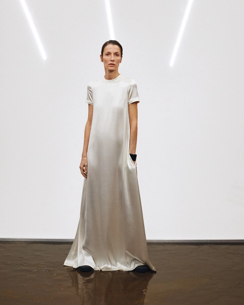 Phoebe Philo Fall 2026 Collection E Highlights Shearling And Leather