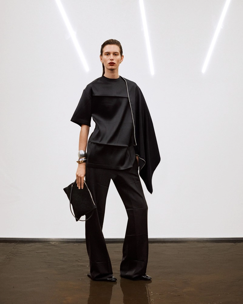 Phoebe Philo Fall 2026 Collection E Highlights Shearling And Leather