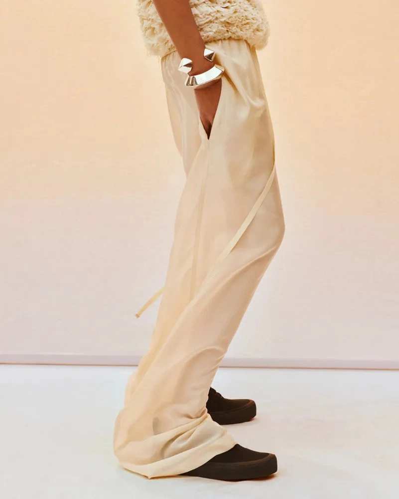 Phoebe Philo Fall 2026 Collection E Highlights Shearling And Leather