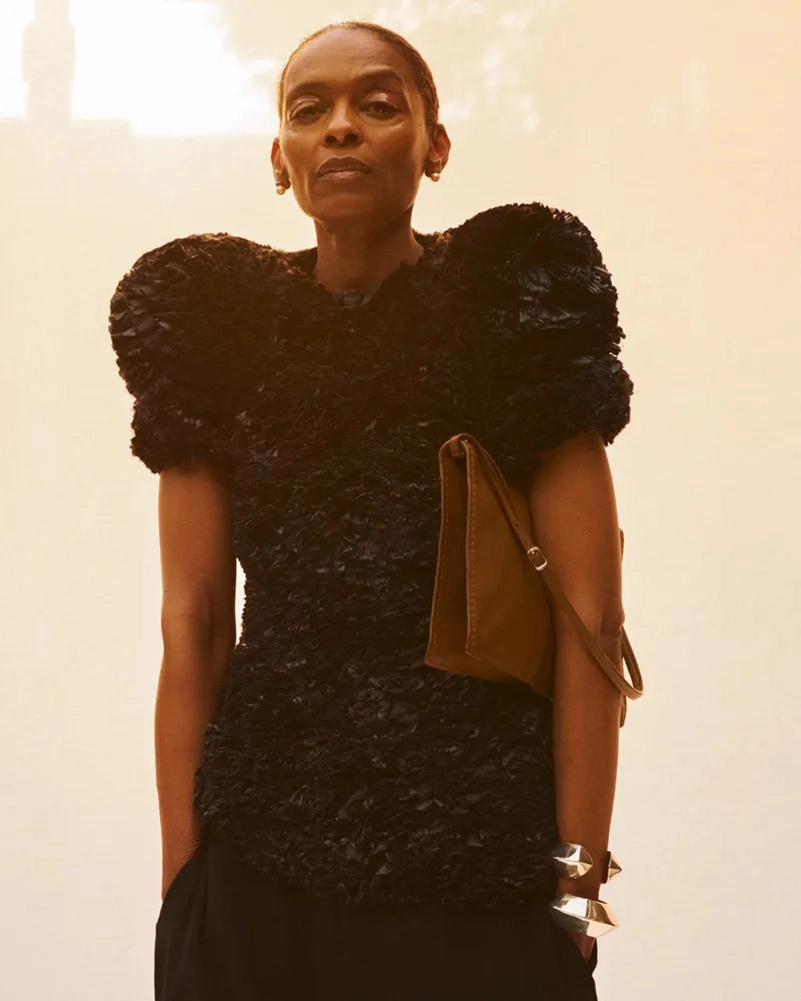 Phoebe Philo Fall 2026 Collection E Highlights Shearling And Leather