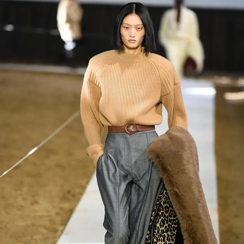 Stella Mccartney Fall 2026 Collection, Tailoring, Outerwear And Knits