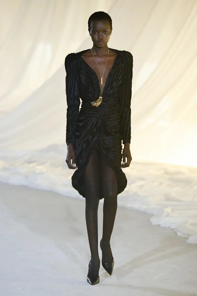 Balmain Fall 2026 Collection, Leather Jackets and Tailoring