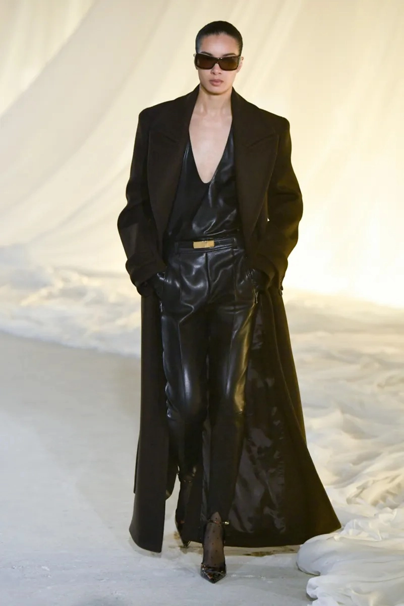 Balmain Fall 2026 Collection, Leather Jackets and Tailoring
