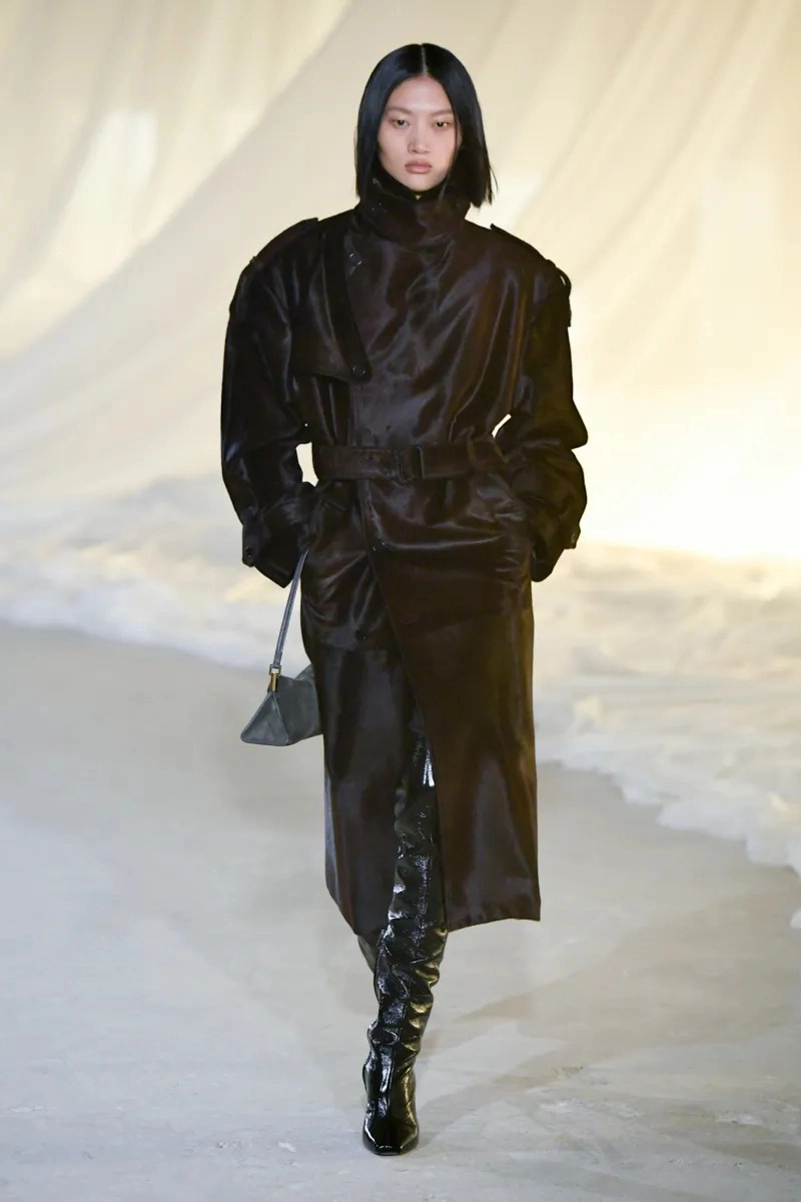 Balmain Fall 2026 Collection, Leather Jackets and Tailoring