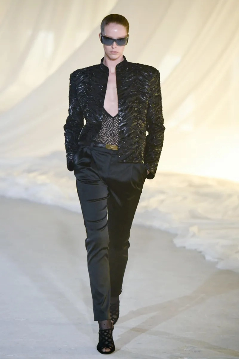 Balmain Fall 2026 Collection, Leather Jackets and Tailoring