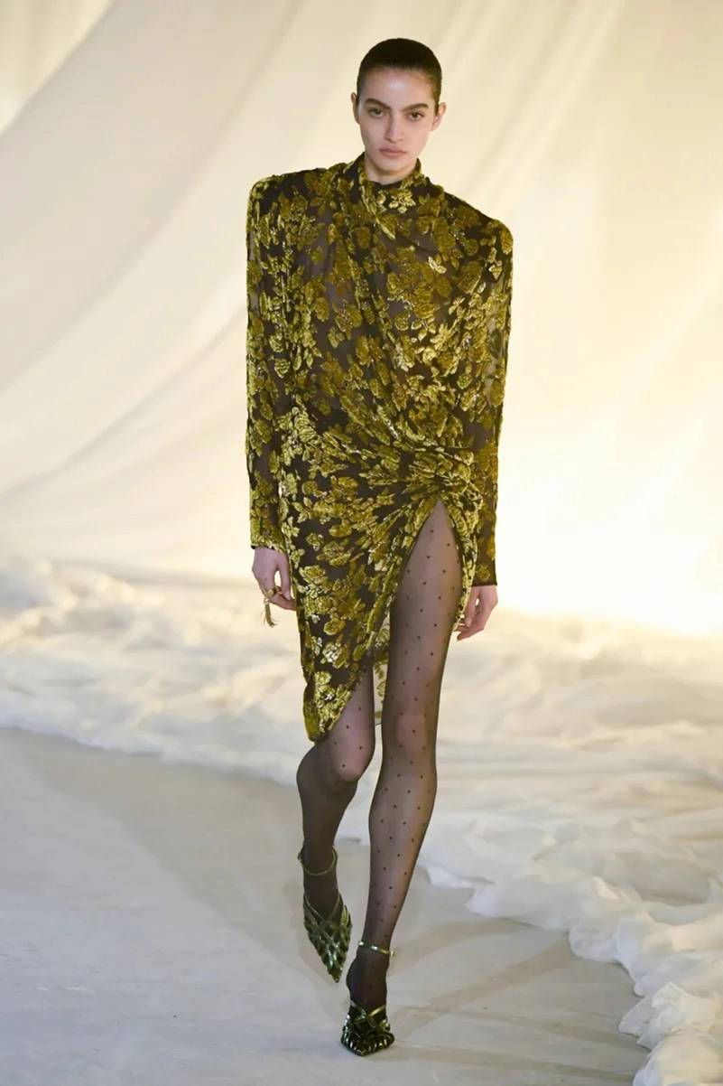 Balmain Fall 2026 Collection, Leather Jackets and Tailoring