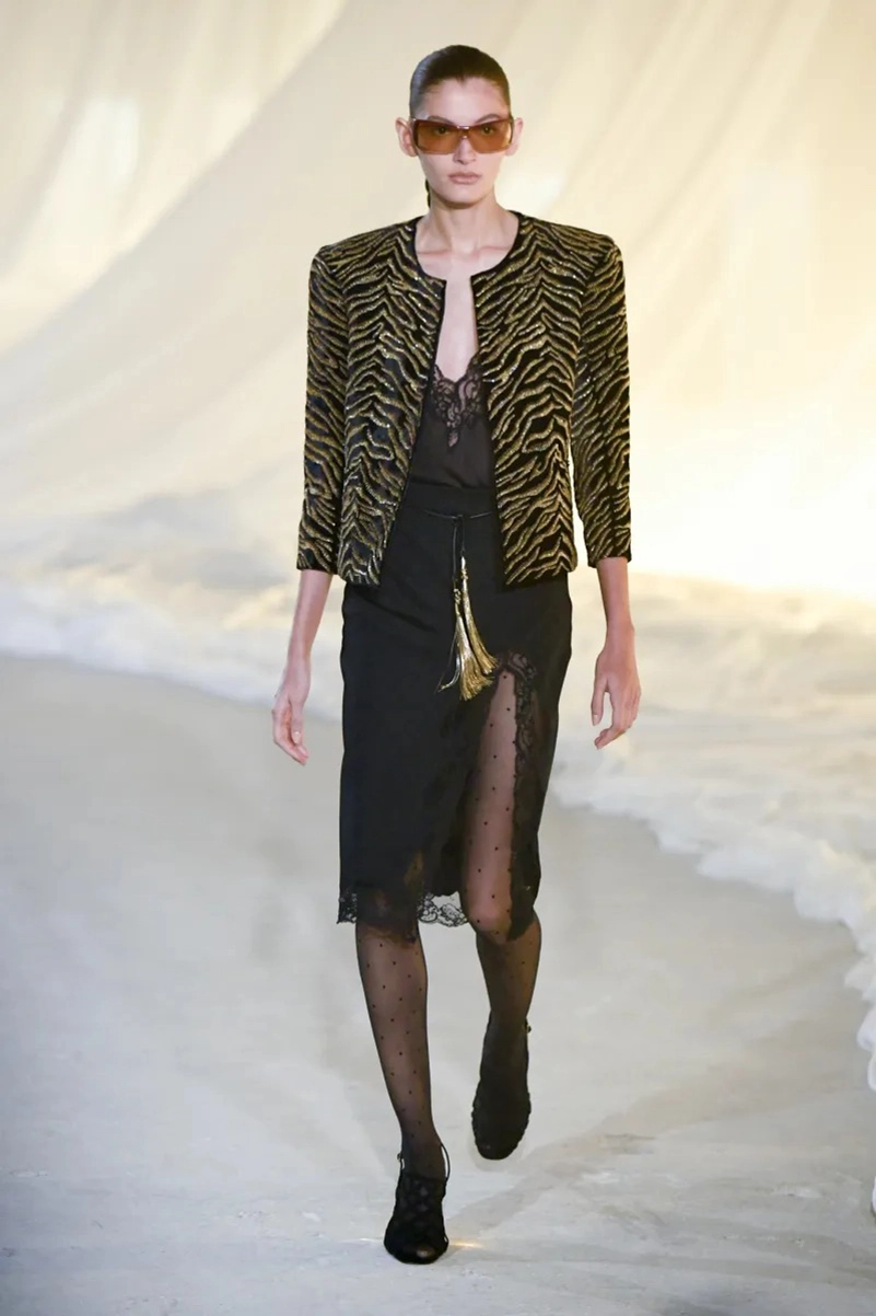 Balmain Fall 2026 Collection, Leather Jackets and Tailoring