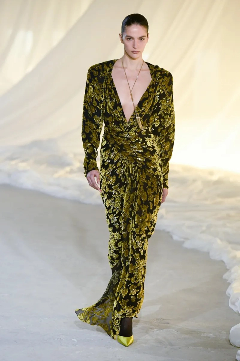 Balmain Fall 2026 Collection, Leather Jackets and Tailoring