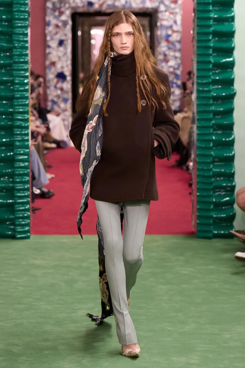 Acne Studios Fall 2026 Collection Features Tweed, Knitwear and Outerwear