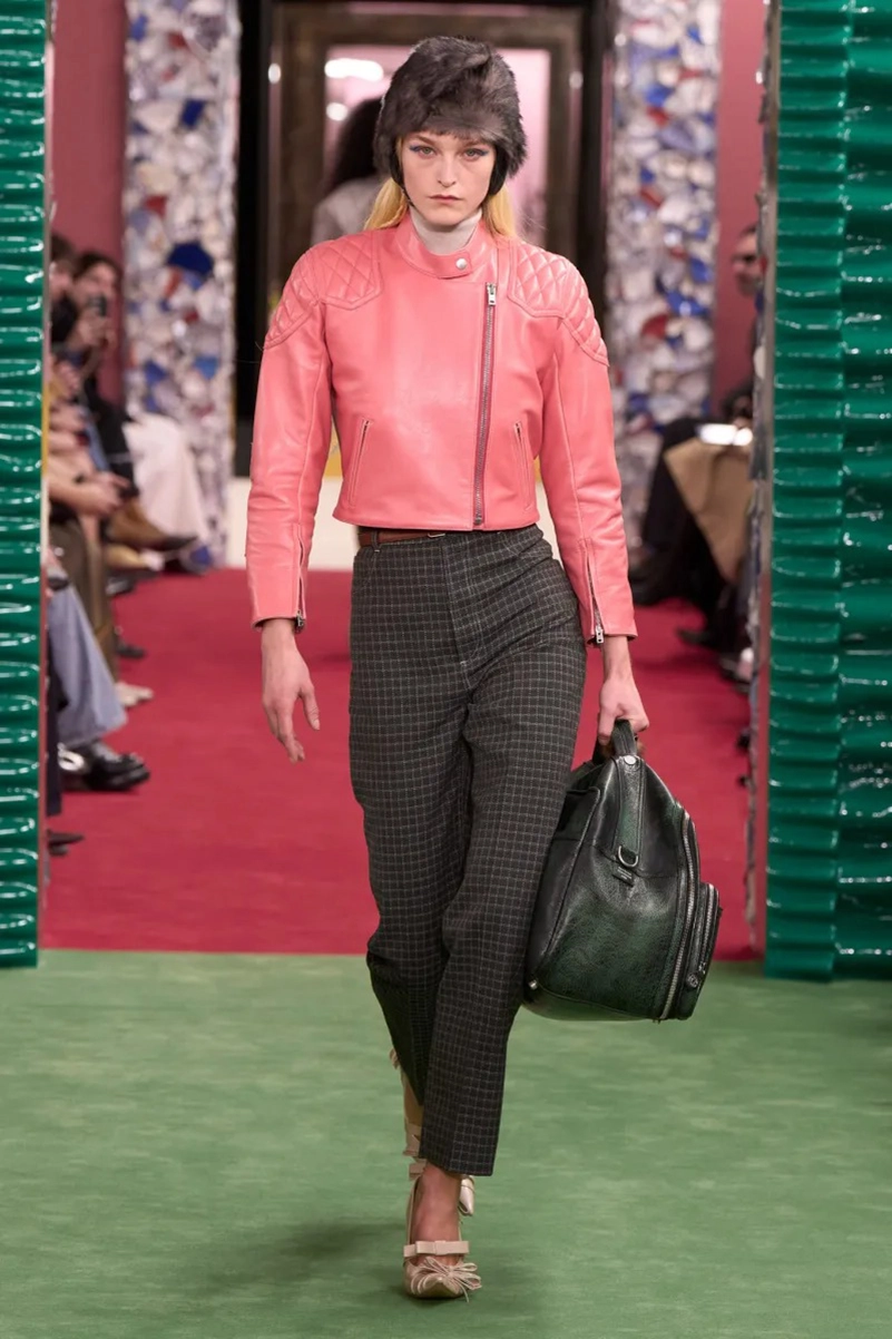 Acne Studios Fall 2026 Collection Features Tweed, Knitwear and Outerwear