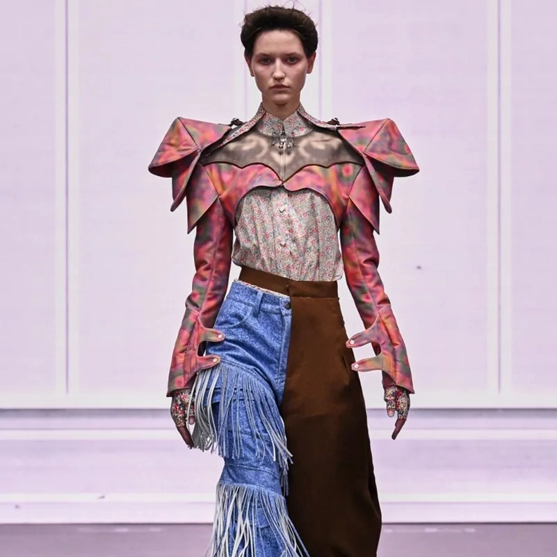 Anrealage Fall 2026 Collection Builds Through Technology And Form