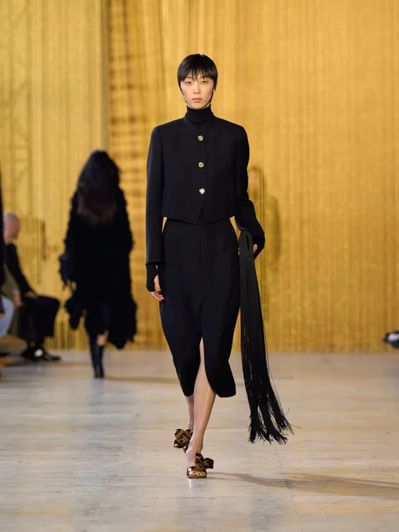 Akris Fall 2026 Moves From Tailoring Into Gold And Layered Texture