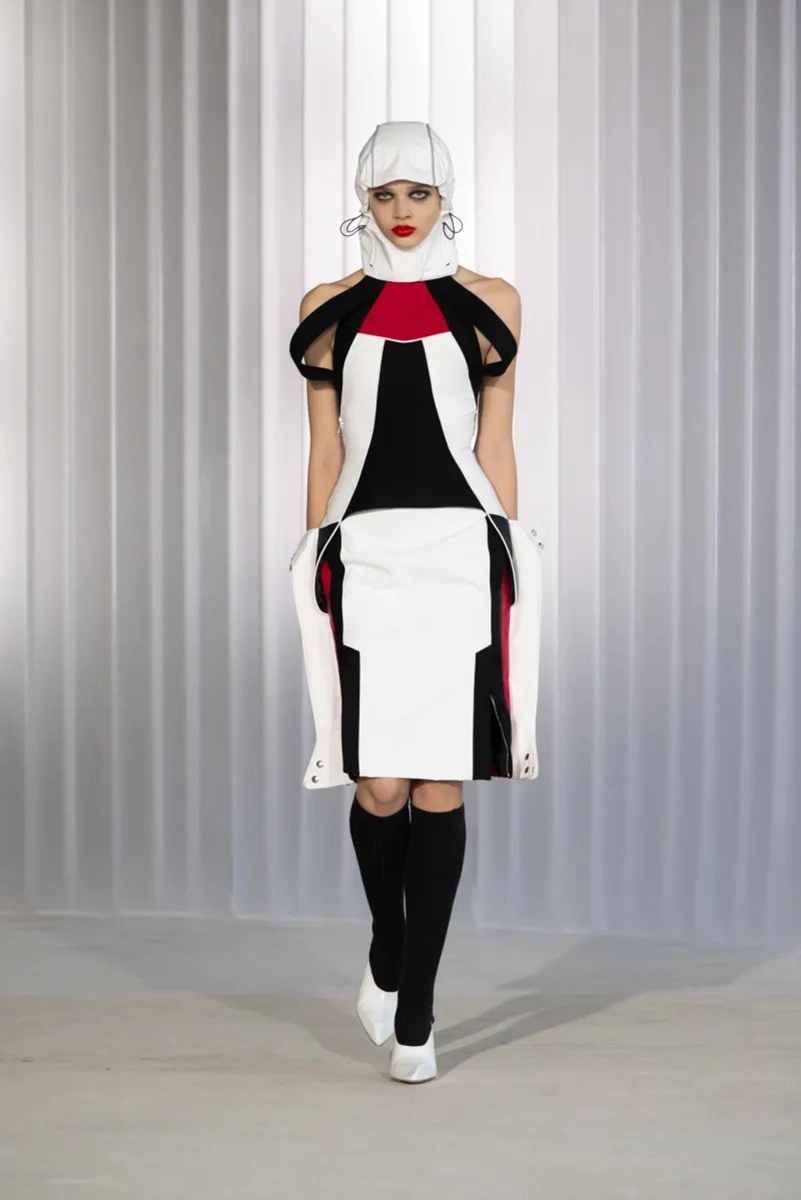 Jean Paul Gaultier Fall 2026 Centers Structure, Shape, and Gender Fluid Design