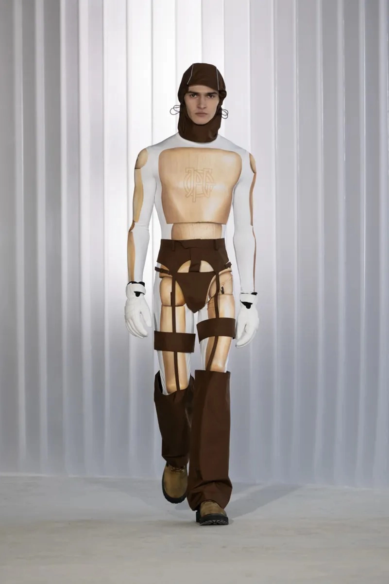 Jean Paul Gaultier Fall 2026 Centers Structure, Shape, and Gender Fluid Design