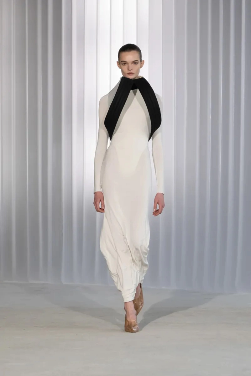 Jean Paul Gaultier Fall 2026 Centers Structure, Shape, and Gender Fluid Design