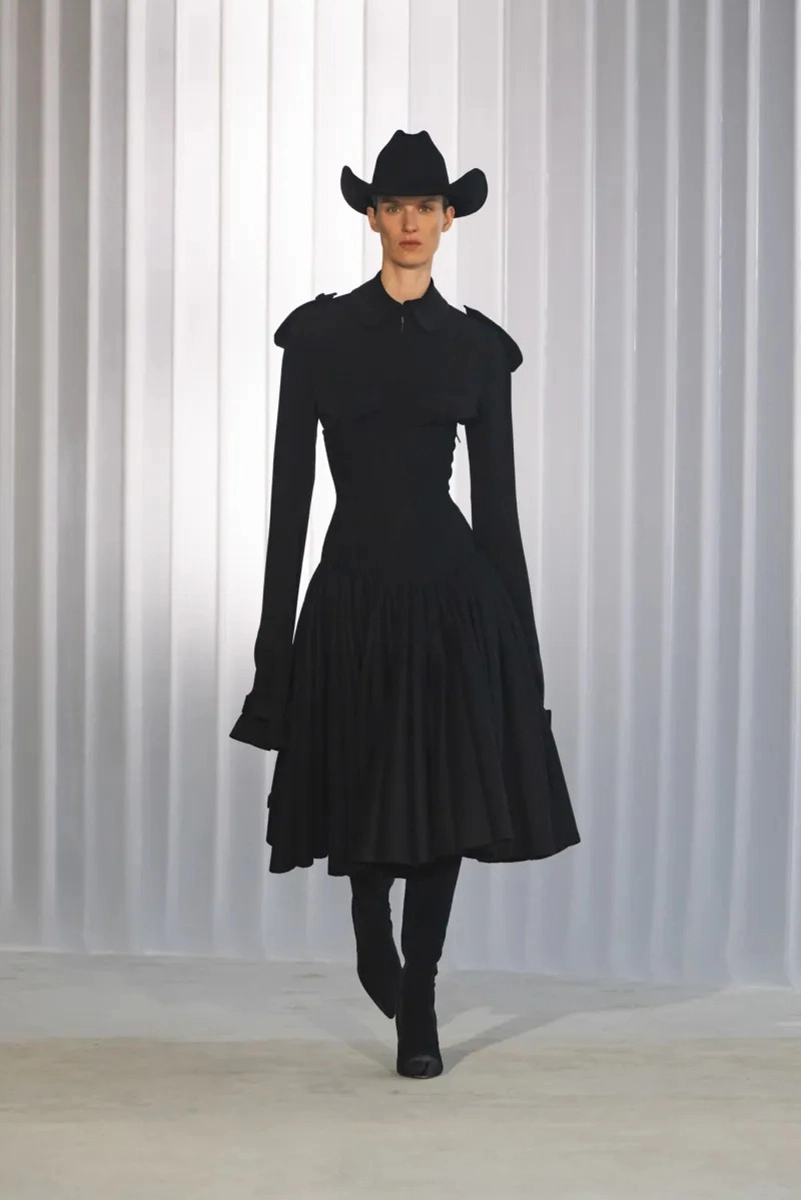 Jean Paul Gaultier Fall 2026 Centers Structure, Shape, and Gender Fluid Design