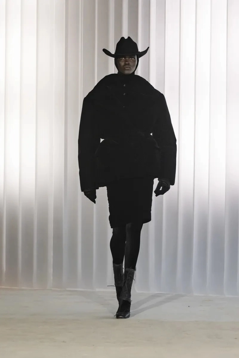 Jean Paul Gaultier Fall 2026 Centers Structure, Shape, and Gender Fluid Design