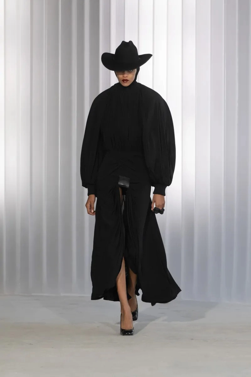 Jean Paul Gaultier Fall 2026 Centers Structure, Shape, and Gender Fluid Design