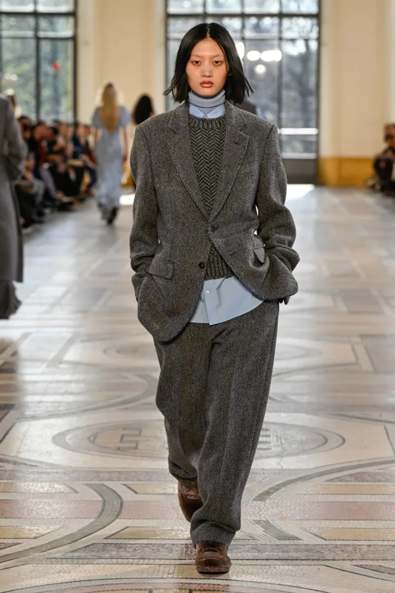 Gabriela Hearst Fall 2026 Collection, Edwardian Dresses and Shearling Coats