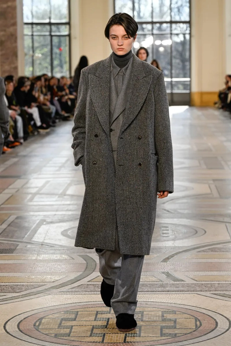 Gabriela Hearst Fall 2026 Collection, Edwardian Dresses and Shearling Coats