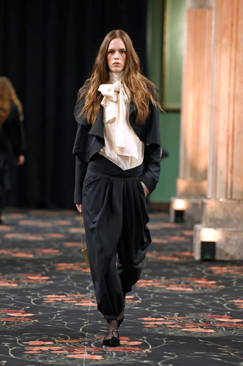 Johanna Ortiz Fall 2026 Collection, Embroidered Dresses, Gaucho Trousers, and Shearling Layers