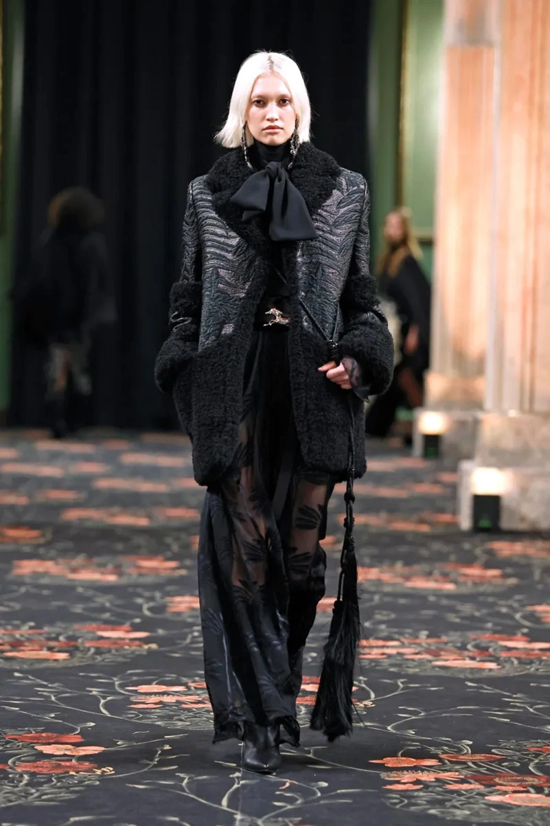 Johanna Ortiz Fall 2026 Collection, Embroidered Dresses, Gaucho Trousers, and Shearling Layers