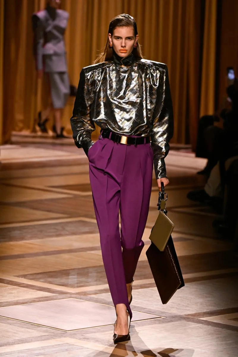 Mugler Fall 2026 Shapes Power Dressing Through Leather, Lamé, And Sharp Tailoring