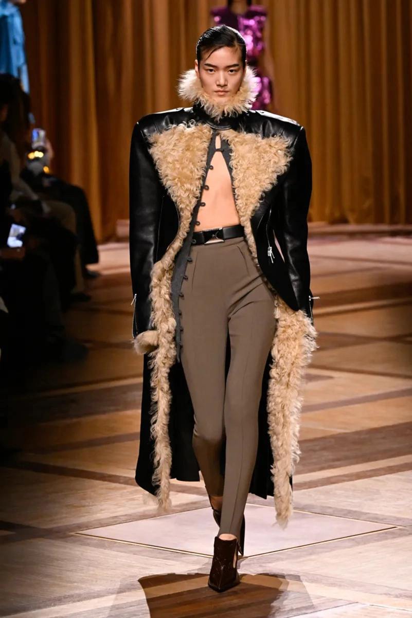 Mugler Fall 2026 Shapes Power Dressing Through Leather, Lamé, And Sharp Tailoring