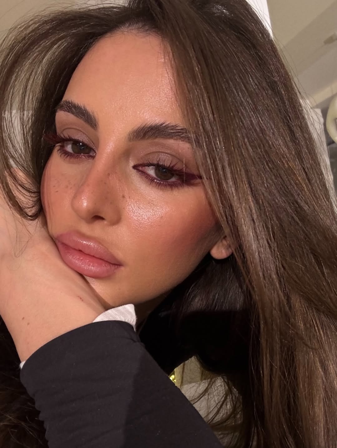 Revenge Eyeliner Is The Makeup Move That Means Business