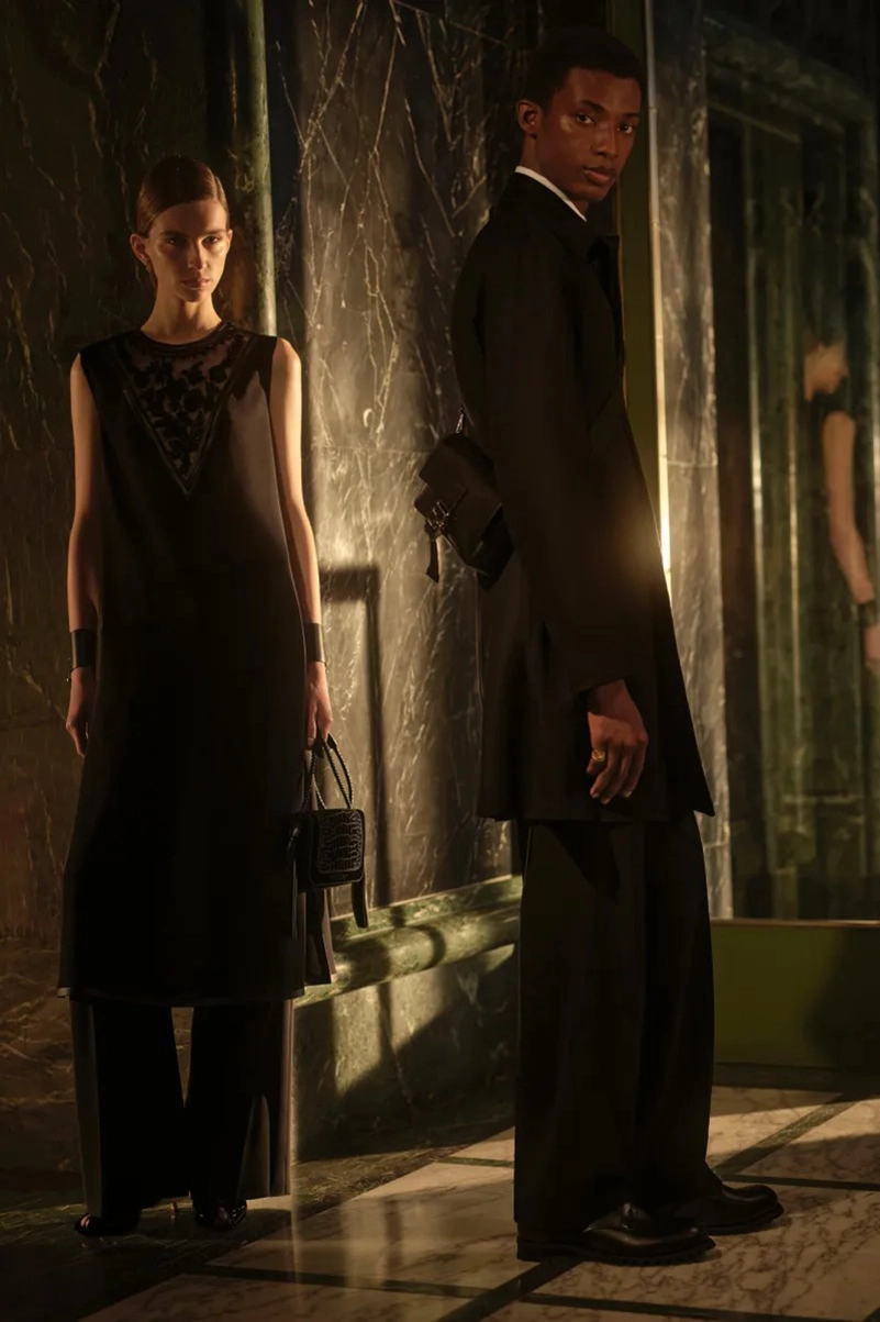 Fendi Cruise 2027 Collection Centers Parchment, Tailoring, And The Baguette Fendi Cruise 2027 Collection Centers Parchment, Tailoring, And The Baguette