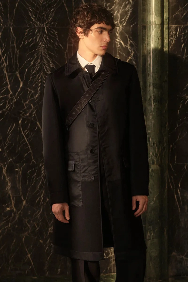 Fendi Cruise 2027 Collection Centers Parchment, Tailoring, And The Baguette Fendi Cruise 2027 Collection Centers Parchment, Tailoring, And The Baguette