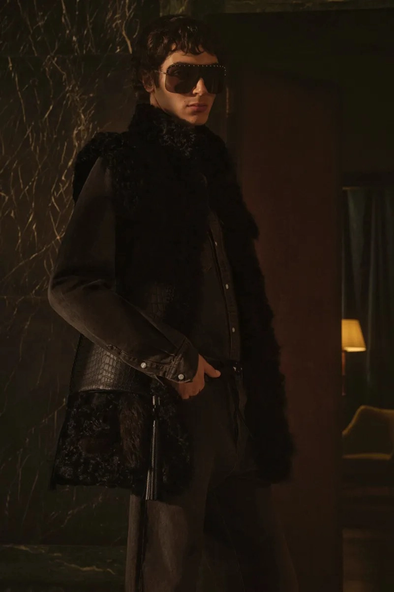 Fendi Cruise 2027 Collection Centers Parchment, Tailoring, And The Baguette Fendi Cruise 2027 Collection Centers Parchment, Tailoring, And The Baguette