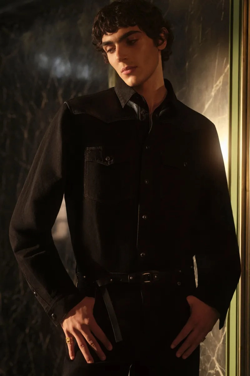 Fendi Cruise 2027 Collection Centers Parchment, Tailoring, And The Baguette Fendi Cruise 2027 Collection Centers Parchment, Tailoring, And The Baguette
