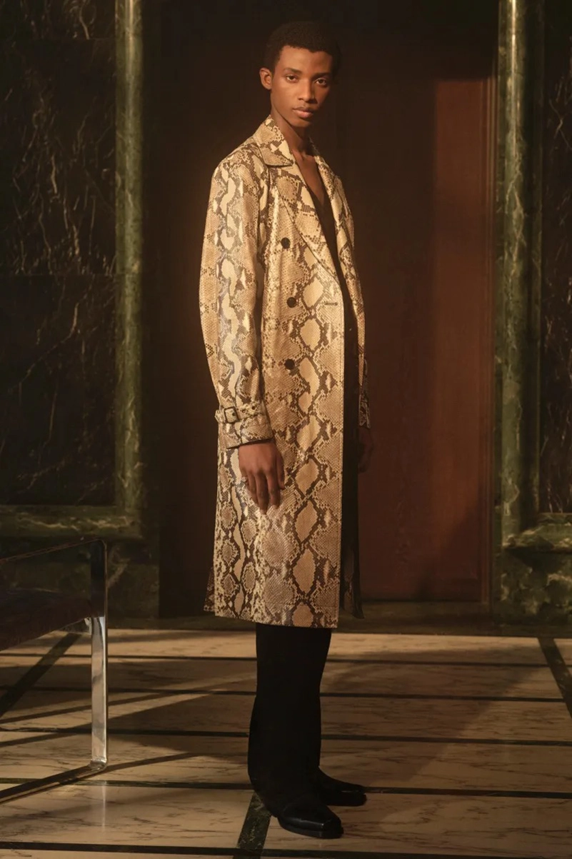 Fendi Cruise 2027 Collection Centers Parchment, Tailoring, And The Baguette Fendi Cruise 2027 Collection Centers Parchment, Tailoring, And The Baguette