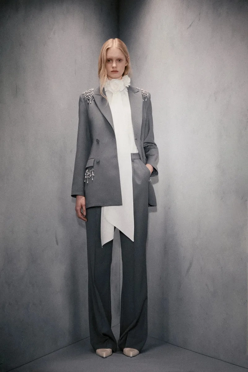 Huishan Zhang Resort 2027 Highlights Rose Embroidery And Crepe Jersey