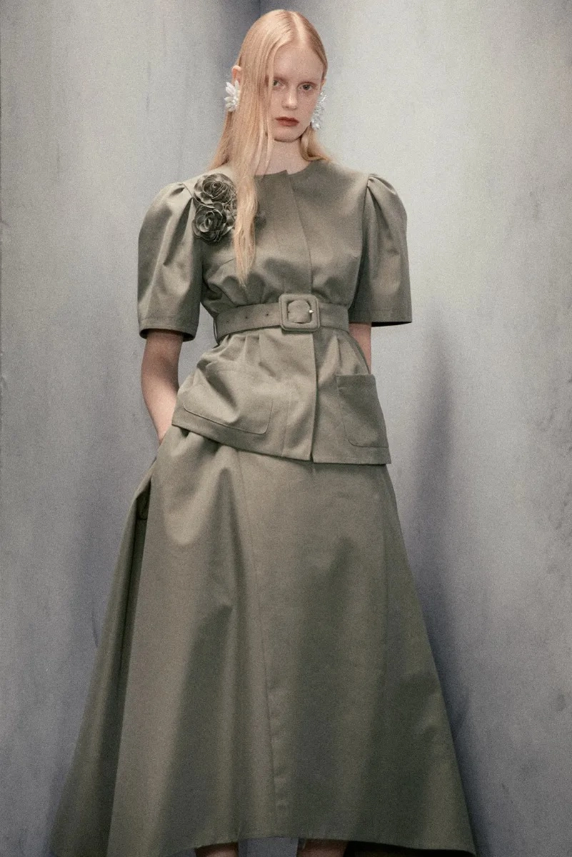 Huishan Zhang Resort 2027 Highlights Rose Embroidery And Crepe Jersey