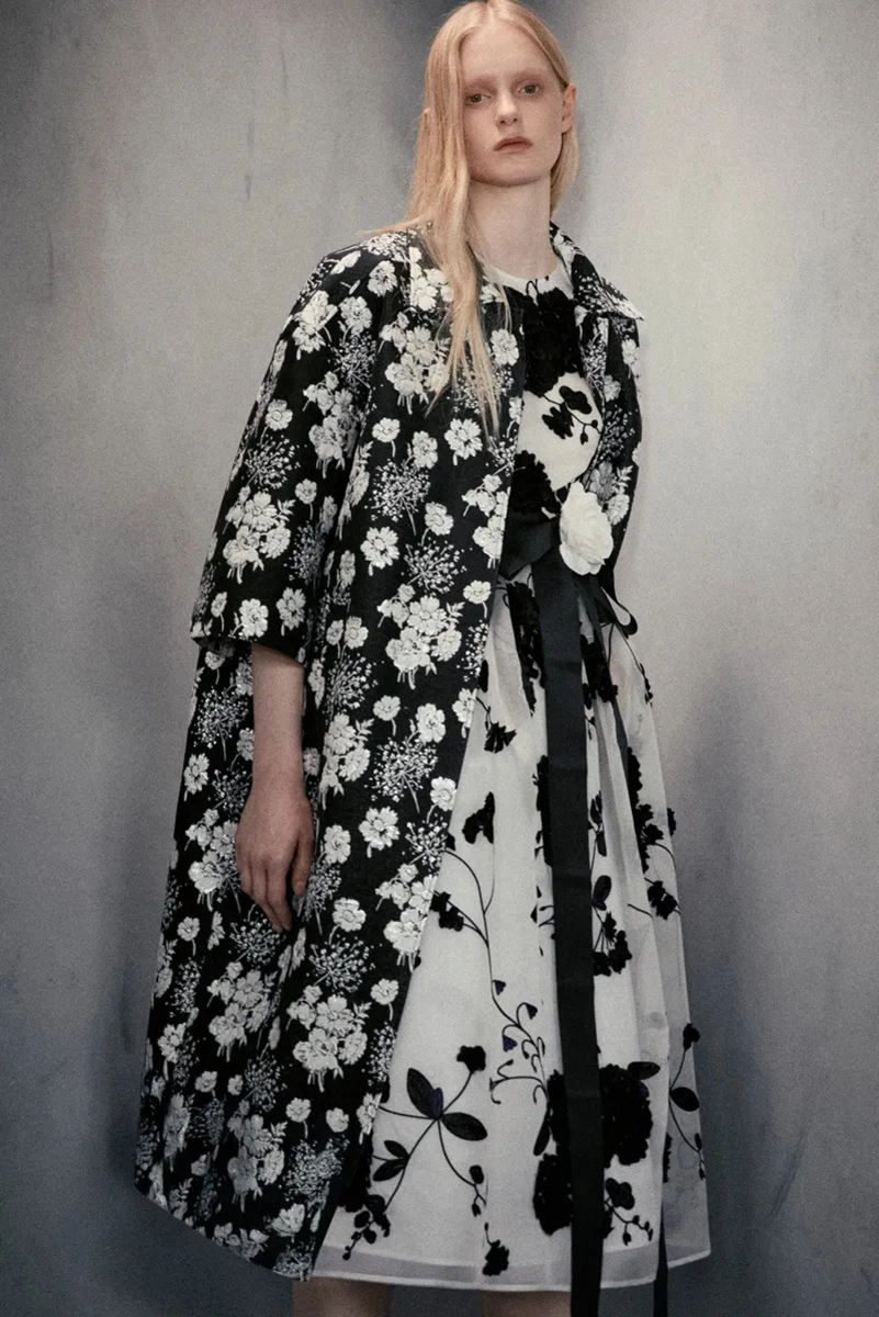 Huishan Zhang Resort 2027 Highlights Rose Embroidery And Crepe Jersey