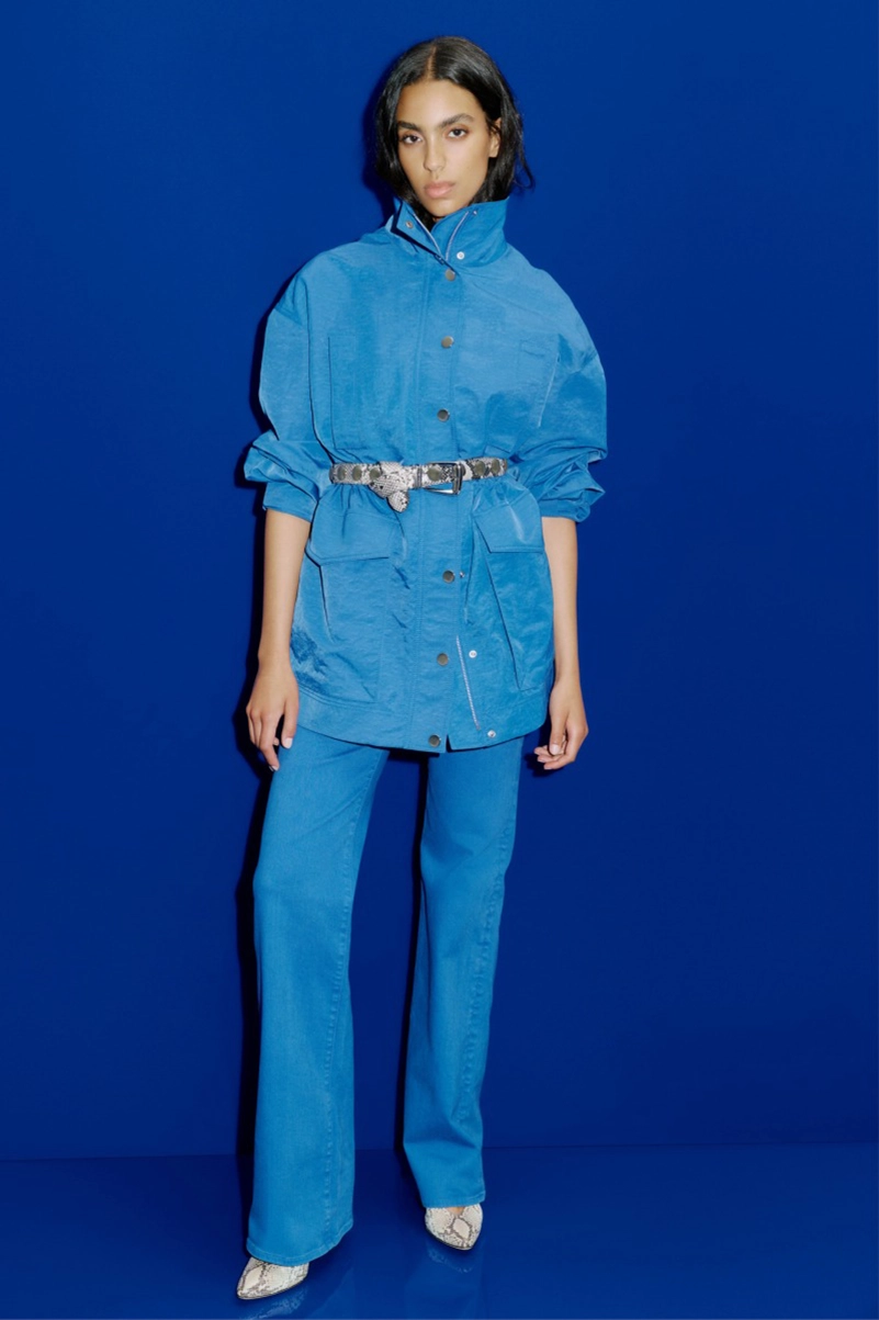 Veronica Beard Resort 2027 Makes Transitional Dressing Feel Sharper
