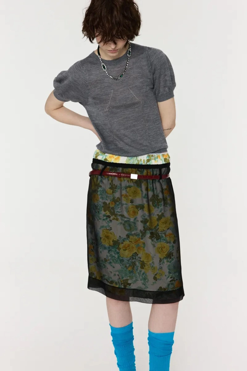 No. 21 Resort 2027 Makes Girly Dressing Feel Cooler And Less Precious