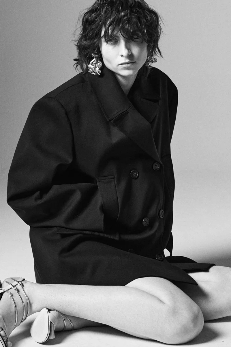 No. 21 Resort 2027 Makes Girly Dressing Feel Cooler And Less Precious