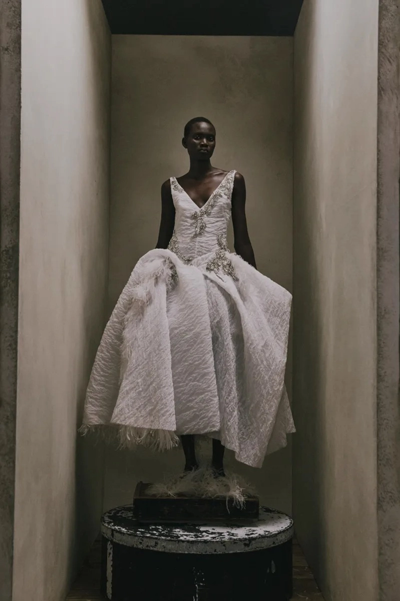 Erdem Resort 2027 Collection Channels Barbette Through Lace And Denim