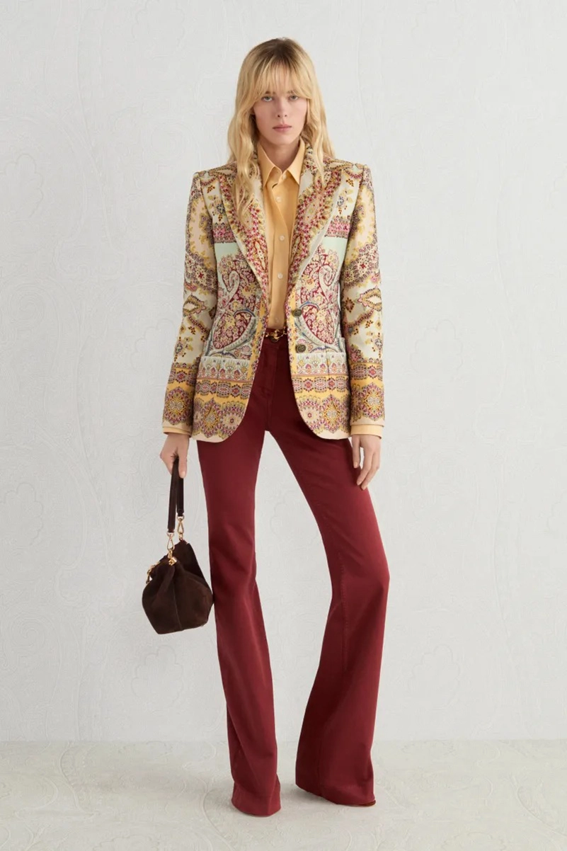 Etro Resort 2027 Collection Reworks Signature Styles For A Softer Travel Wardrobe