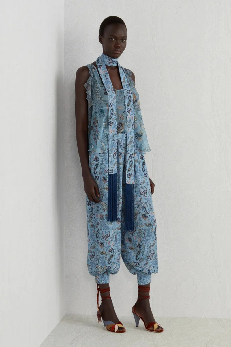 Etro Resort 2027 Collection Reworks Signature Styles For A Softer Travel Wardrobe