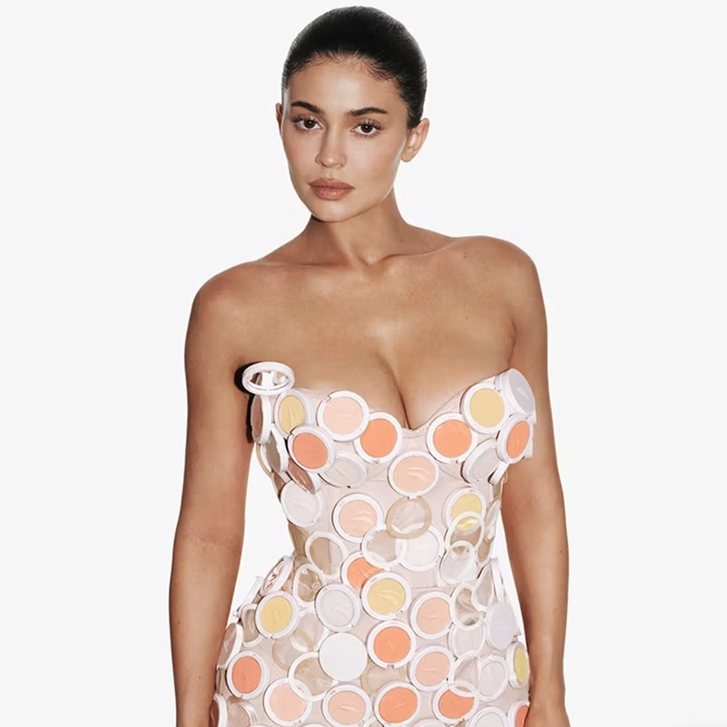 Kylie Cosmetics Natural Blur Brightening Powder Launches With Kylie Jenner In A Powder Dress