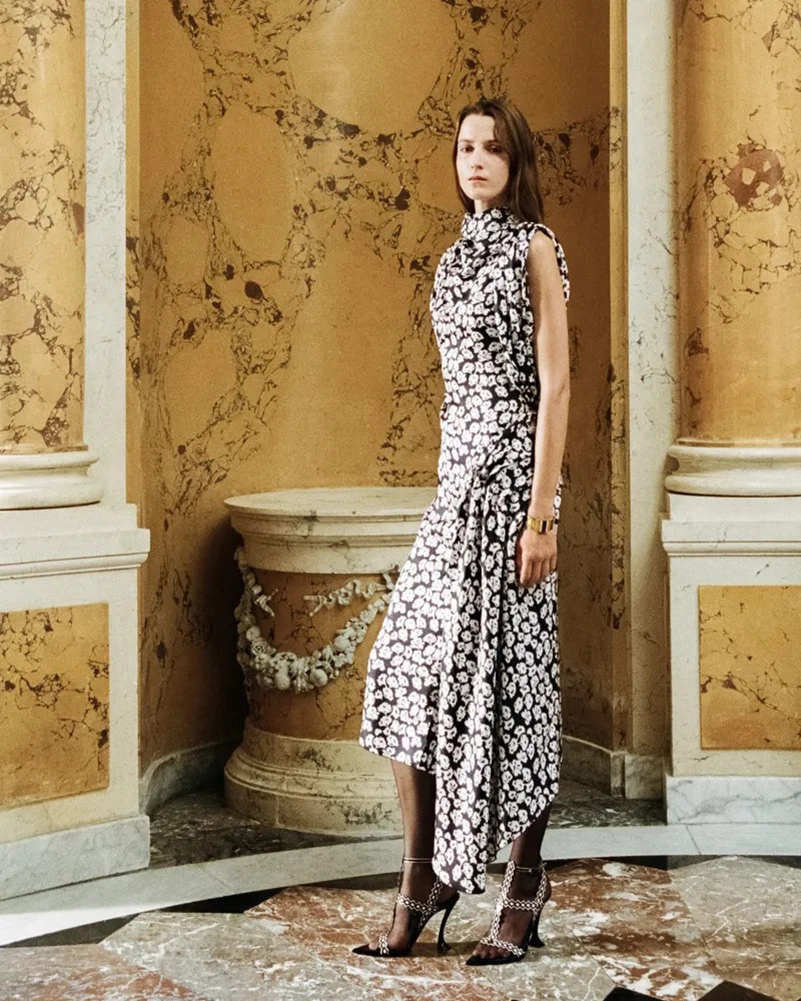 Lanvin Resort 2027 Gives Andrée Putman Style A Cool Paris Rewrite